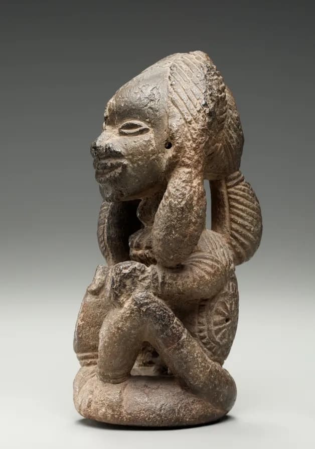 Figure (Africa, West Africa, Sierra Leone, Sapi-style carver)
